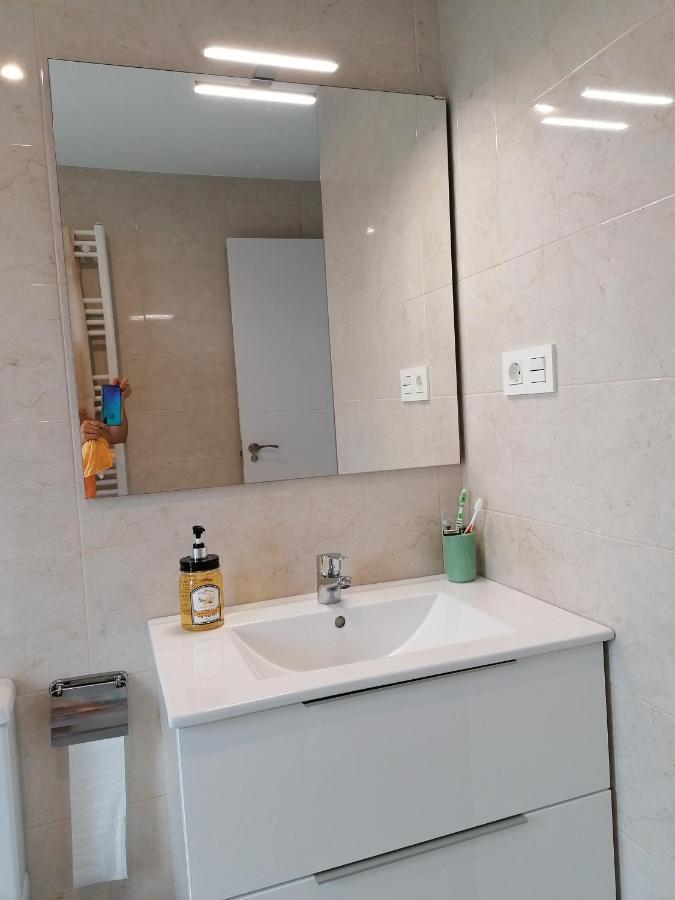 Luminoso Apartamento En Circulo Miramar Luanco Exterior foto